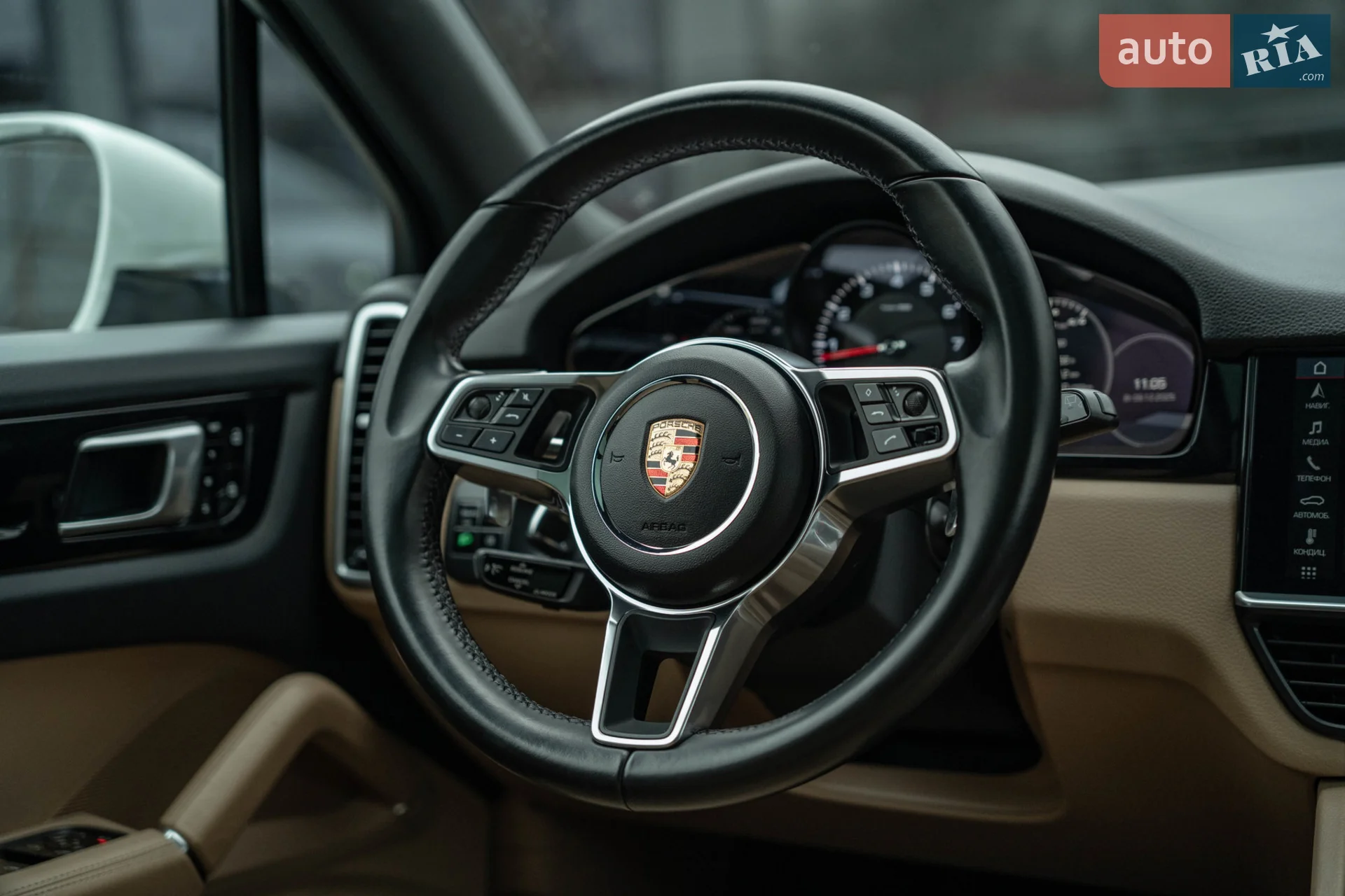 2019 Porsche Cayenne - мініатюра 24