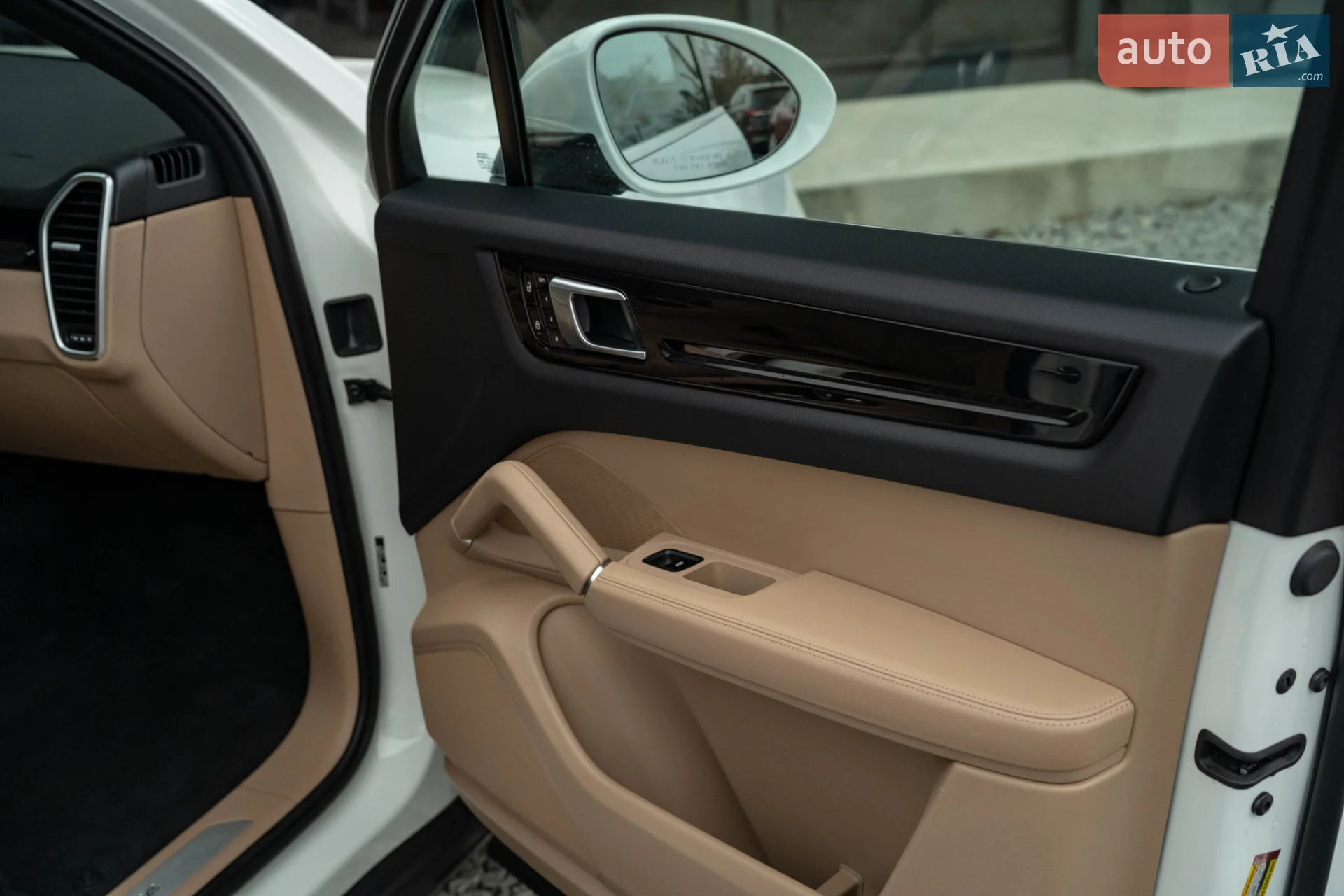 2019 Porsche Cayenne - мініатюра 45