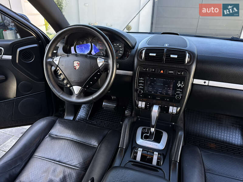 Внедорожник / Кроссовер Porsche Cayenne 2010 в Ивано-Франковске фото 24 Внедорожник / Кроссовер Porsche Cayenne 2010 в Ивано-Франковске