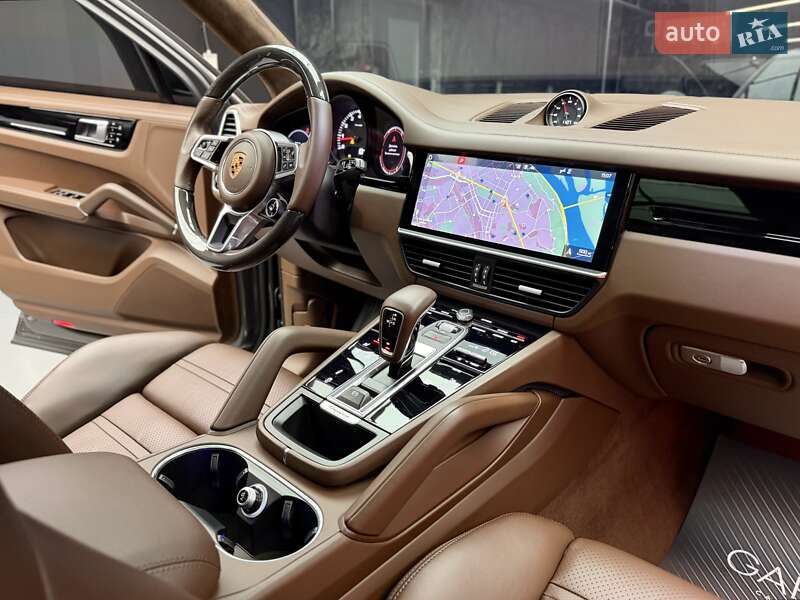 Внедорожник / Кроссовер Porsche Cayenne 2019 в Киеве фото 56 Внедорожник / Кроссовер Porsche Cayenne 2019 в Киеве