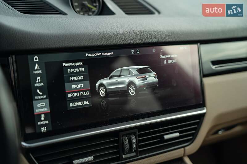 Внедорожник / Кроссовер Porsche Cayenne 2019 в Черновцах фото 47 Внедорожник / Кроссовер Porsche Cayenne 2019 в Черновцах