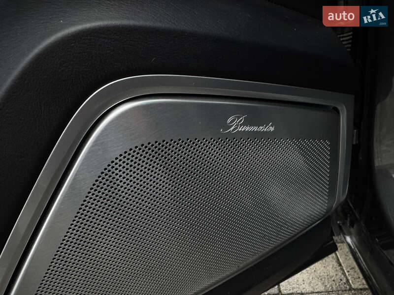 Внедорожник / Кроссовер Porsche Cayenne 2019 в Ужгороде