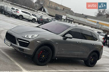 Внедорожник / Кроссовер Porsche Cayenne 2010 в Киеве