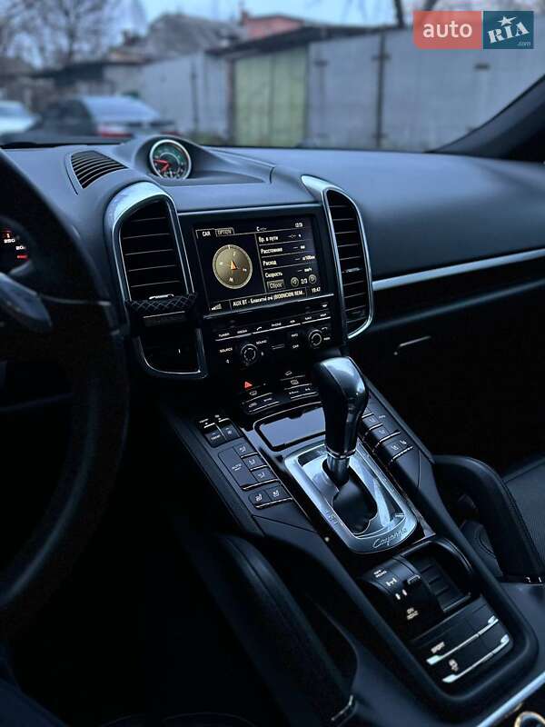 Внедорожник / Кроссовер Porsche Cayenne 2014 в Умани фото 3 Внедорожник / Кроссовер Porsche Cayenne 2014 в Умани
