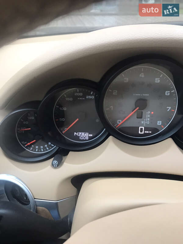 Внедорожник / Кроссовер Porsche Cayenne 2011 в Киеве фото 4 Внедорожник / Кроссовер Porsche Cayenne 2011 в Киеве