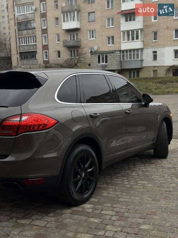 Внедорожник / Кроссовер Porsche Cayenne 2013 в Тернополе фото 25 Внедорожник / Кроссовер Porsche Cayenne 2013 в Тернополе