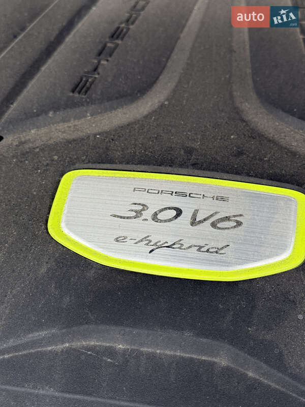 Внедорожник / Кроссовер Porsche Cayenne 2022 в Коломые
