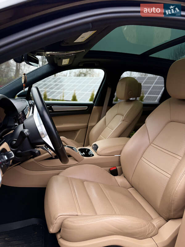 Внедорожник / Кроссовер Porsche Cayenne 2022 в Коломые