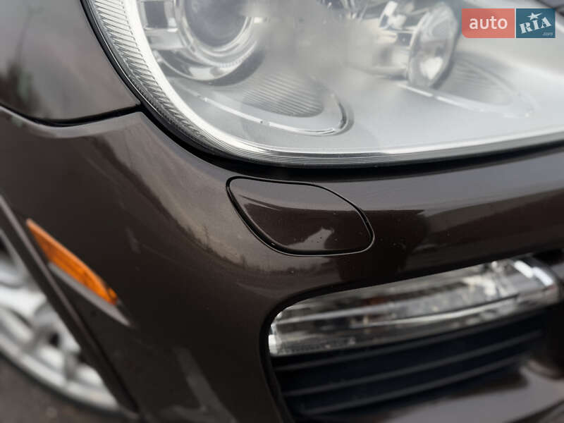 Внедорожник / Кроссовер Porsche Cayenne 2010 в Киеве фото 11 Внедорожник / Кроссовер Porsche Cayenne 2010 в Киеве