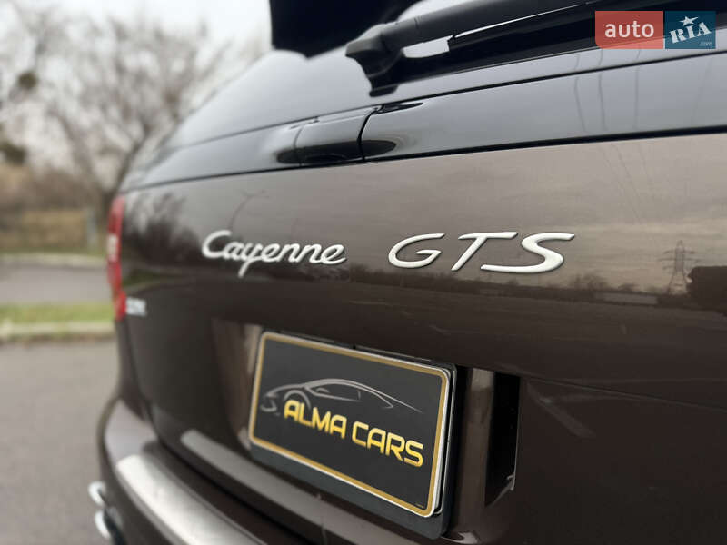 Внедорожник / Кроссовер Porsche Cayenne 2010 в Киеве фото 20 Внедорожник / Кроссовер Porsche Cayenne 2010 в Киеве