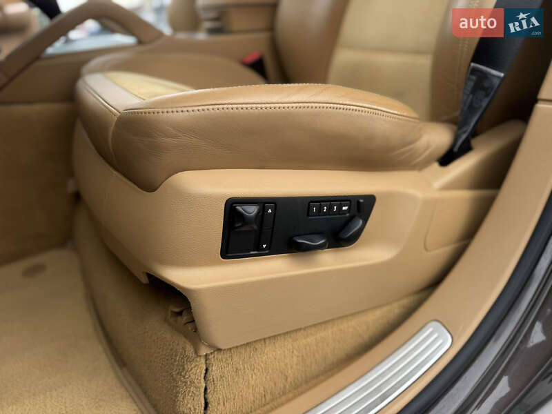 Внедорожник / Кроссовер Porsche Cayenne 2010 в Киеве фото 30 Внедорожник / Кроссовер Porsche Cayenne 2010 в Киеве