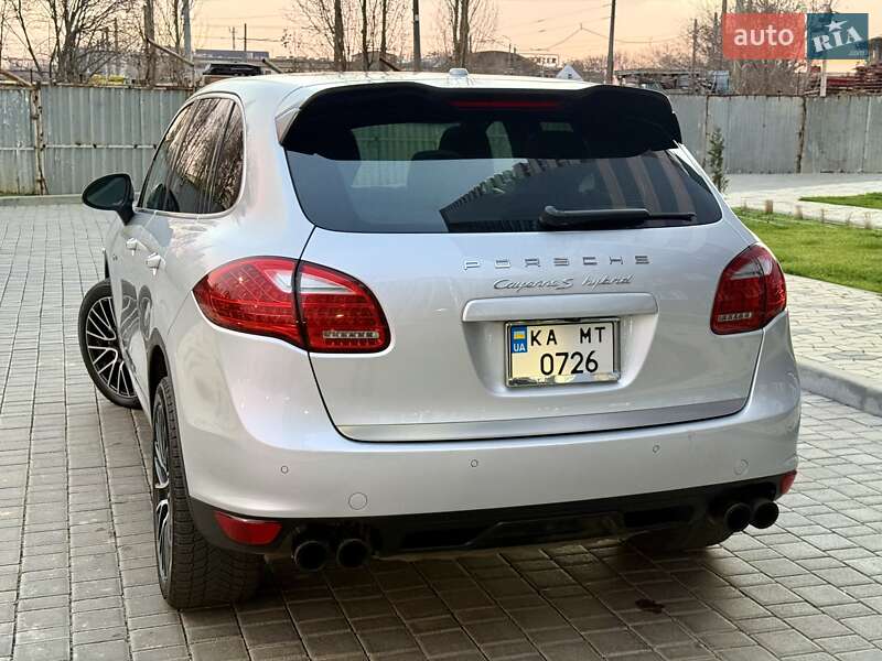 Внедорожник / Кроссовер Porsche Cayenne 2013 в Одессе