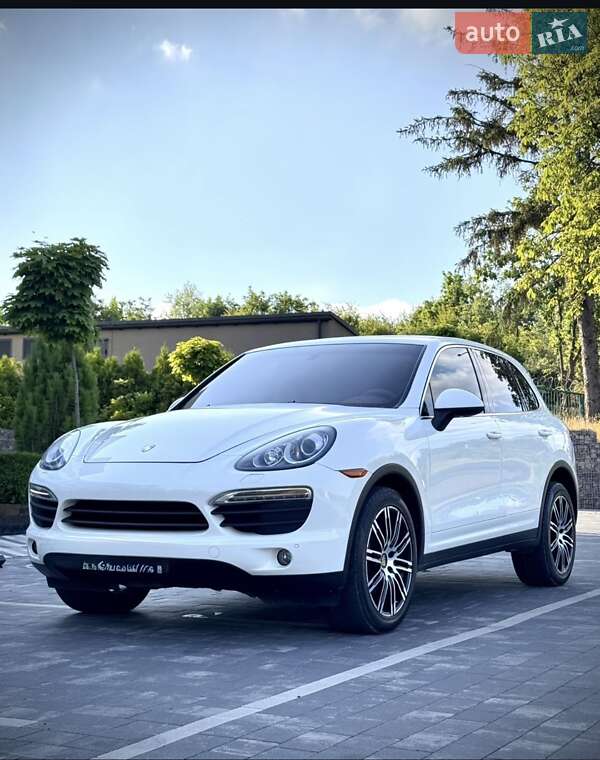 Внедорожник / Кроссовер Porsche Cayenne 2011 в Ужгороде фото Внедорожник / Кроссовер Porsche Cayenne 2011 в Ужгороде