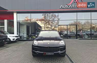 Внедорожник / Кроссовер Porsche Cayenne 2017 в Одессе