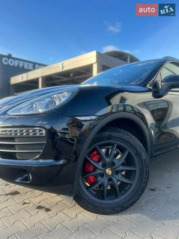 Внедорожник / Кроссовер Porsche Cayenne 2012 в Киеве фото 8 Внедорожник / Кроссовер Porsche Cayenne 2012 в Киеве