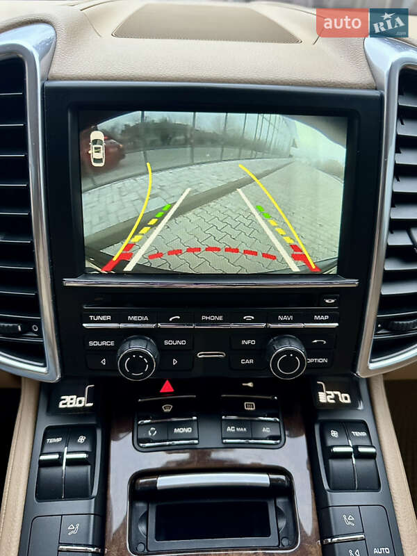 Внедорожник / Кроссовер Porsche Cayenne 2011 в Черновцах фото 18 Внедорожник / Кроссовер Porsche Cayenne 2011 в Черновцах