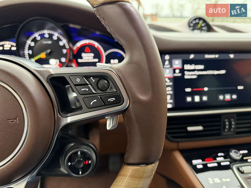 Внедорожник / Кроссовер Porsche Cayenne 2018 в Киеве фото 42 Внедорожник / Кроссовер Porsche Cayenne 2018 в Киеве