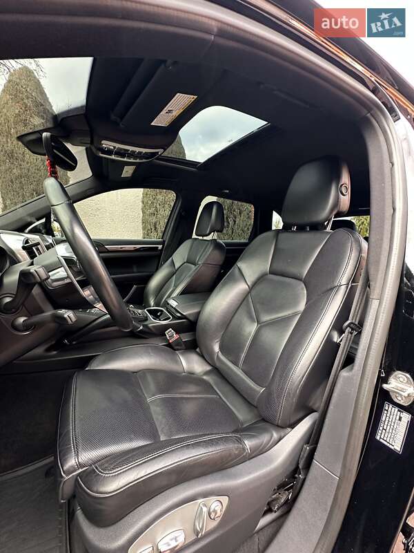 Внедорожник / Кроссовер Porsche Cayenne 2017 в Стрые фото 57 Внедорожник / Кроссовер Porsche Cayenne 2017 в Стрые