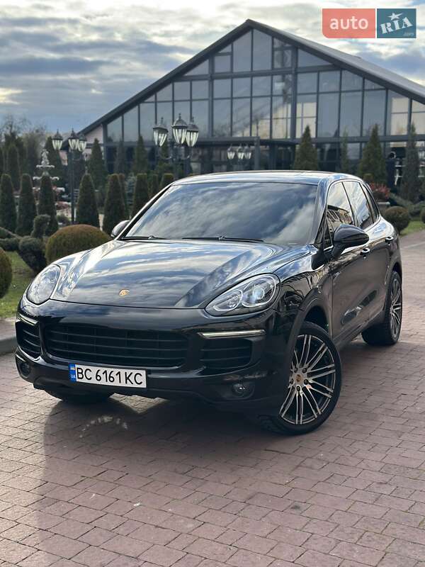 Внедорожник / Кроссовер Porsche Cayenne 2017 в Стрые фото 93 Внедорожник / Кроссовер Porsche Cayenne 2017 в Стрые
