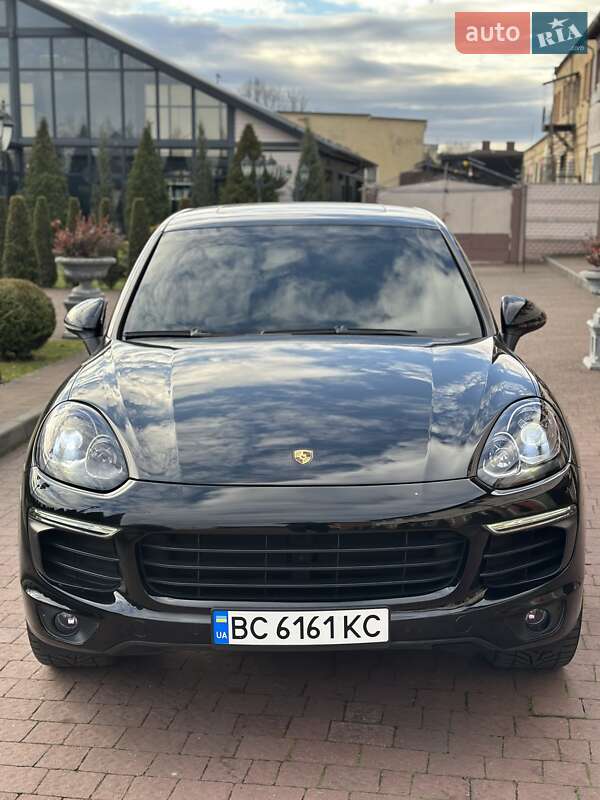 Внедорожник / Кроссовер Porsche Cayenne 2017 в Стрые фото 103 Внедорожник / Кроссовер Porsche Cayenne 2017 в Стрые