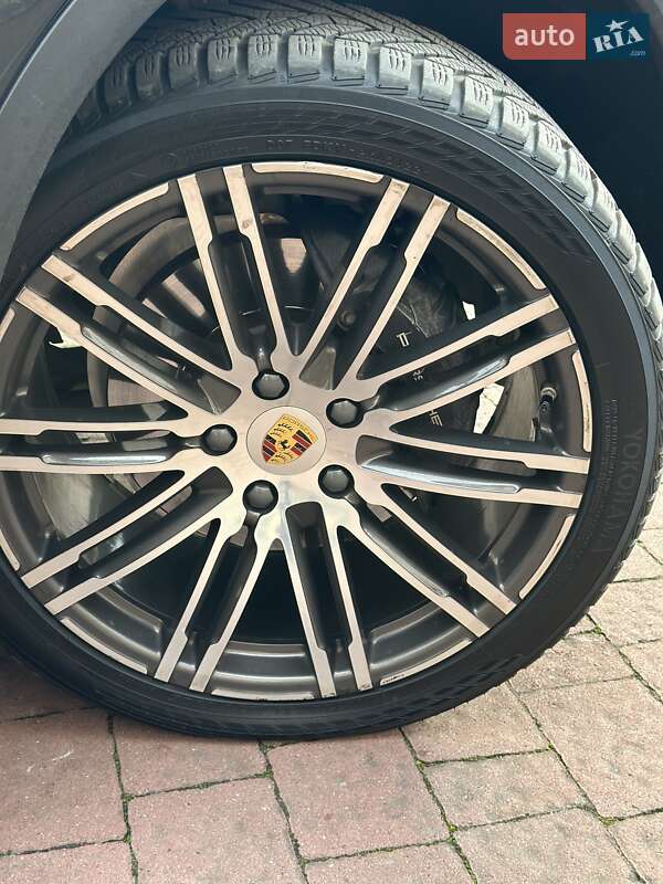 Внедорожник / Кроссовер Porsche Cayenne 2017 в Стрые фото 117 Внедорожник / Кроссовер Porsche Cayenne 2017 в Стрые