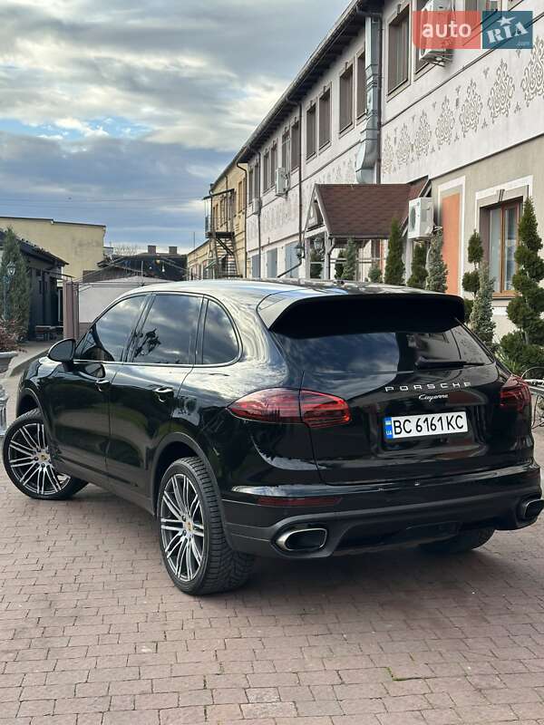 Внедорожник / Кроссовер Porsche Cayenne 2017 в Стрые фото 141 Внедорожник / Кроссовер Porsche Cayenne 2017 в Стрые