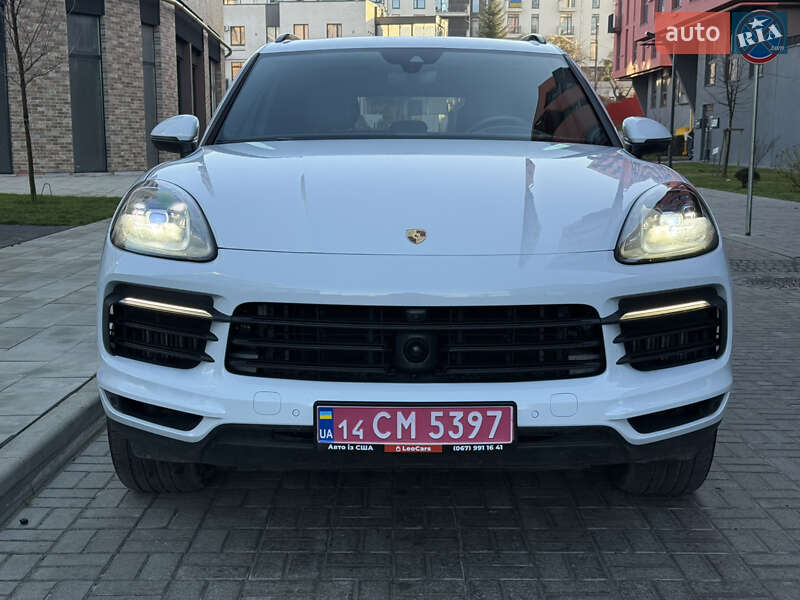 Внедорожник / Кроссовер Porsche Cayenne 2019 в Львове