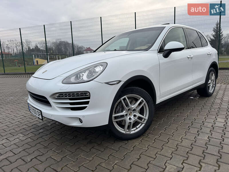 Внедорожник / Кроссовер Porsche Cayenne 2013 в Ивано-Франковске