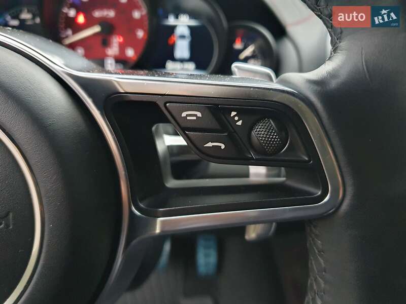 Внедорожник / Кроссовер Porsche Cayenne 2015 в Киеве фото 52 Внедорожник / Кроссовер Porsche Cayenne 2015 в Киеве