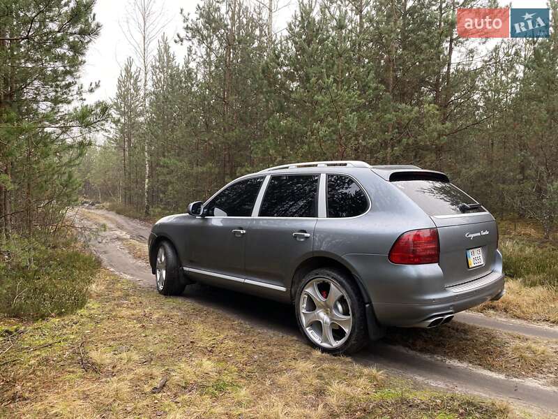 Внедорожник / Кроссовер Porsche Cayenne 2005 в Рокитном