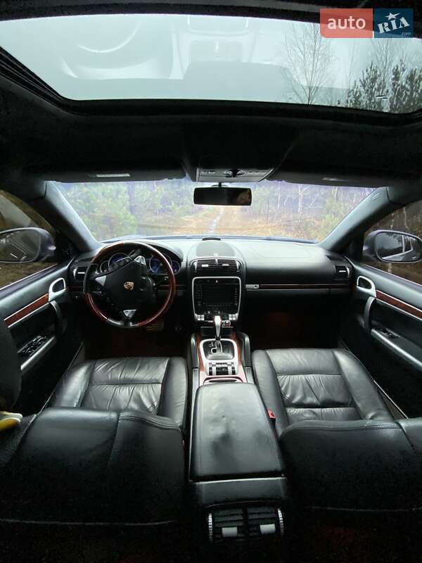 Внедорожник / Кроссовер Porsche Cayenne 2005 в Рокитном