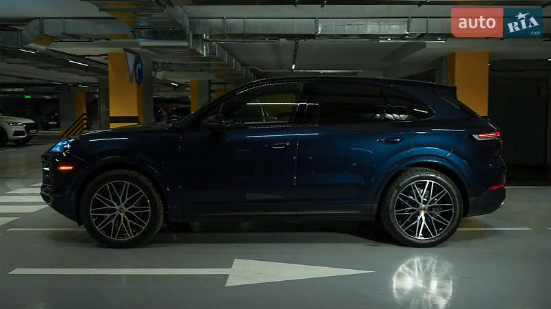 Внедорожник / Кроссовер Porsche Cayenne 2024 в Киеве