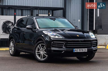 Внедорожник / Кроссовер Porsche Cayenne 2019 в Ужгороде