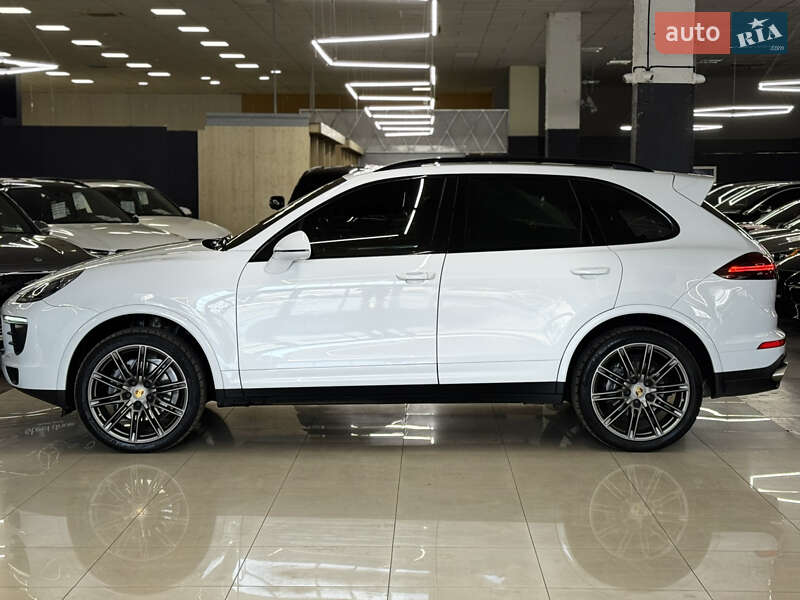 Позашляховик / Кросовер Porsche Cayenne 2016 в Миколаєві фото 10 Позашляховик / Кросовер Porsche Cayenne 2016 в Миколаєві