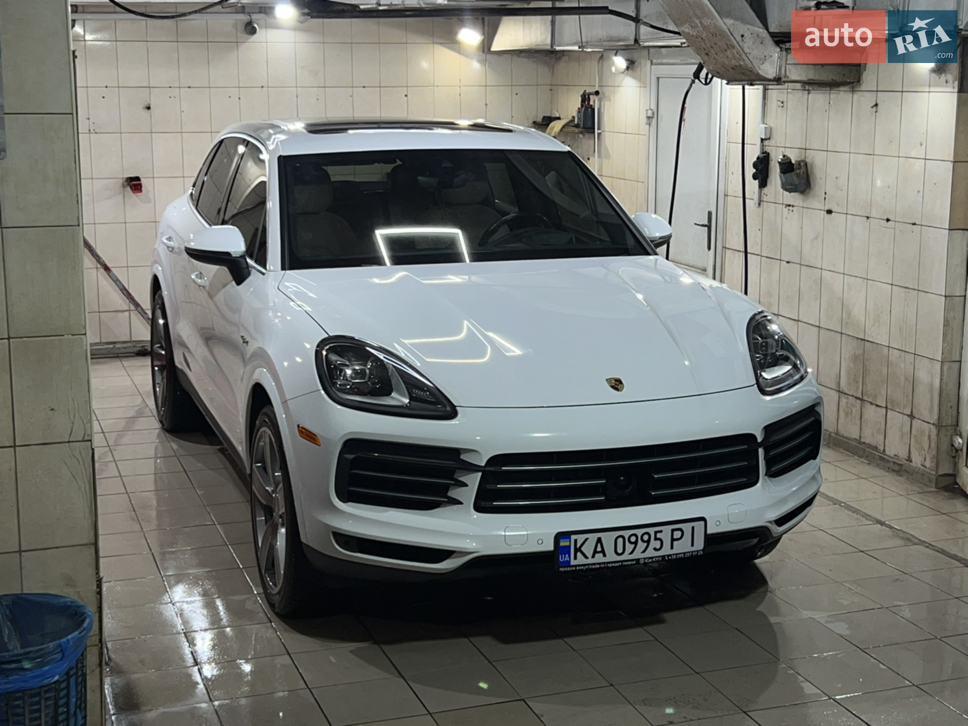 2019 Porsche Cayenne - мініатюра 14