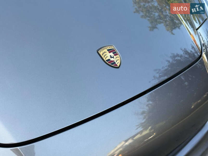 Внедорожник / Кроссовер Porsche Cayenne 2012 в Днепре