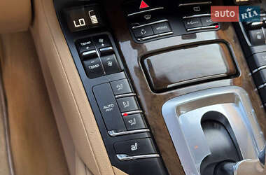 Внедорожник / Кроссовер Porsche Cayenne 2012 в Днепре