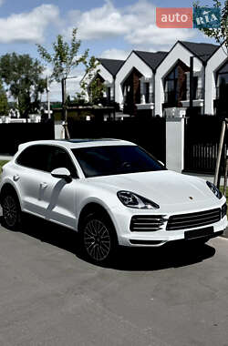 Внедорожник / Кроссовер Porsche Cayenne 2020 в Белой Церкви