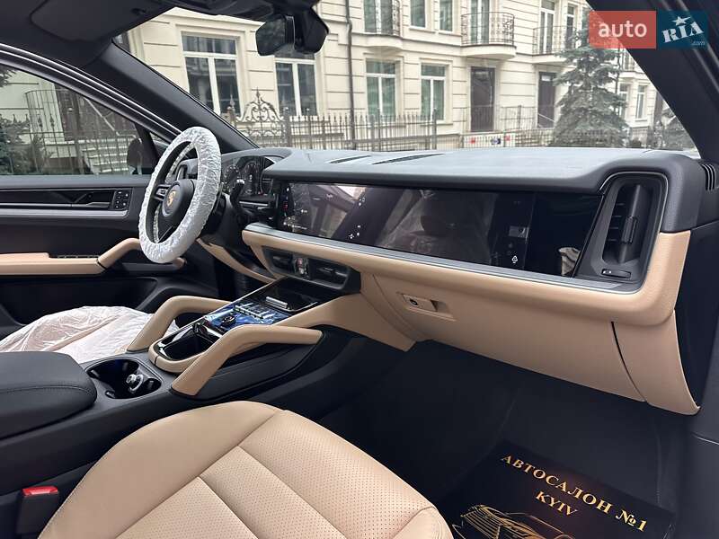 Внедорожник / Кроссовер Porsche Cayenne 2025 в Киеве