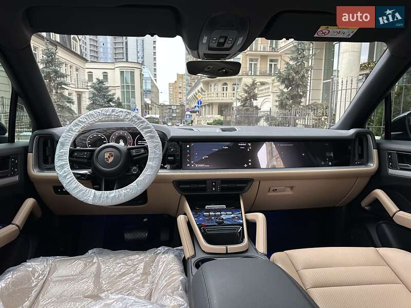 Внедорожник / Кроссовер Porsche Cayenne 2025 в Киеве