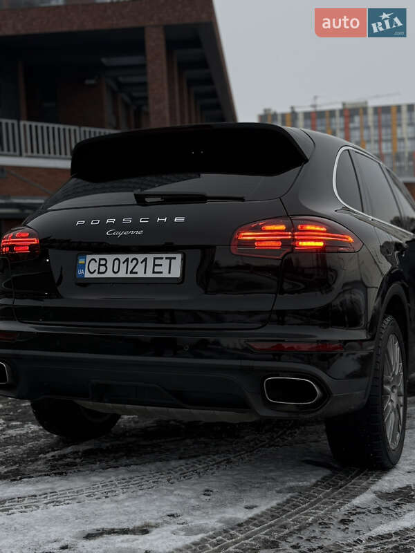 Позашляховик / Кросовер Porsche Cayenne 2015 в Дніпрі