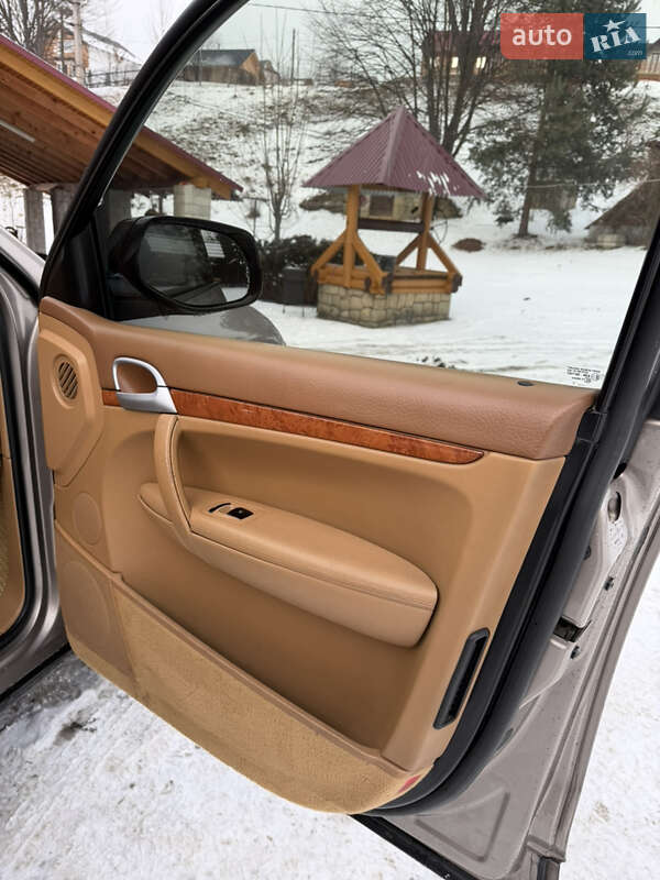 Внедорожник / Кроссовер Porsche Cayenne 2007 в Яремче