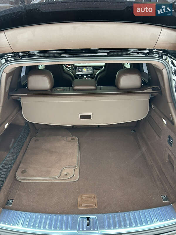 Внедорожник / Кроссовер Porsche Cayenne 2022 в Харькове