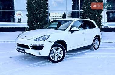Внедорожник / Кроссовер Porsche Cayenne 2011 в Киеве