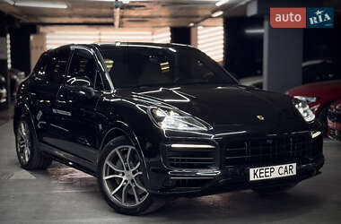 Внедорожник / Кроссовер Porsche Cayenne 2018 в Одессе