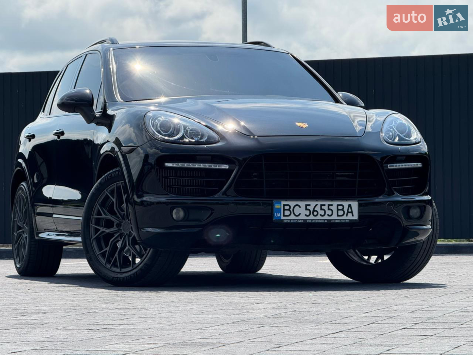 2013 Porsche Cayenne - мініатюра 2
