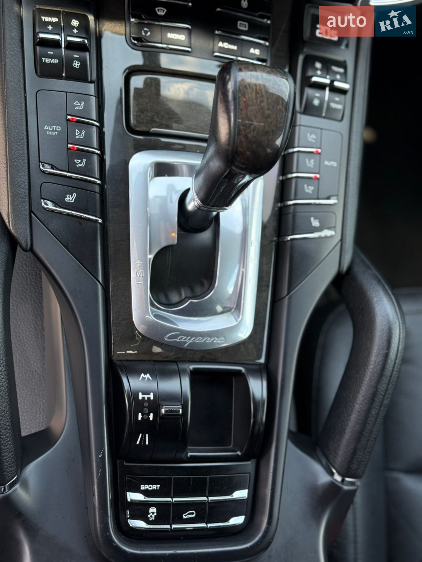 2013 Porsche Cayenne - мініатюра 12