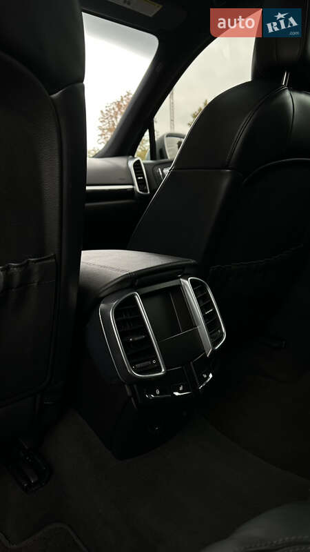 Внедорожник / Кроссовер Porsche Cayenne 2012 в Чорткове фото 22 Внедорожник / Кроссовер Porsche Cayenne 2012 в Чорткове