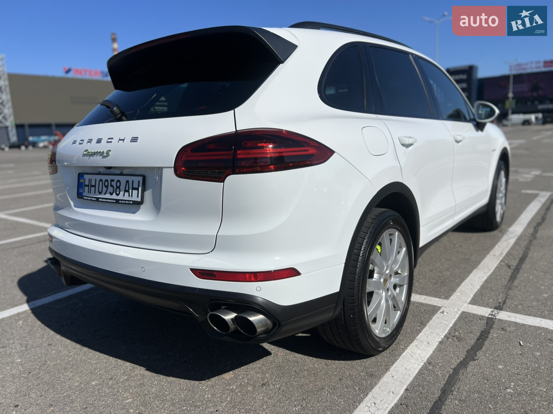 2015 Porsche Cayenne - мініатюра 9