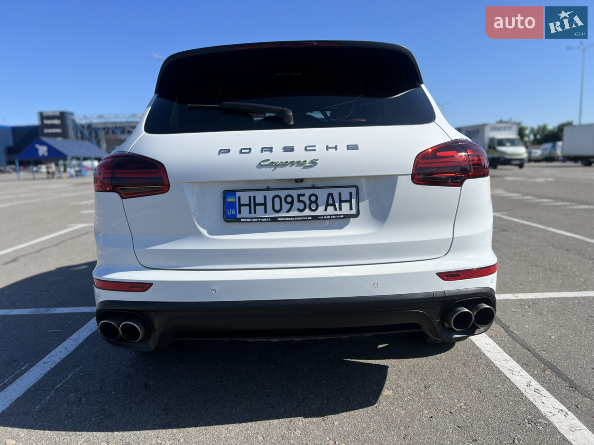 2015 Porsche Cayenne - мініатюра 13